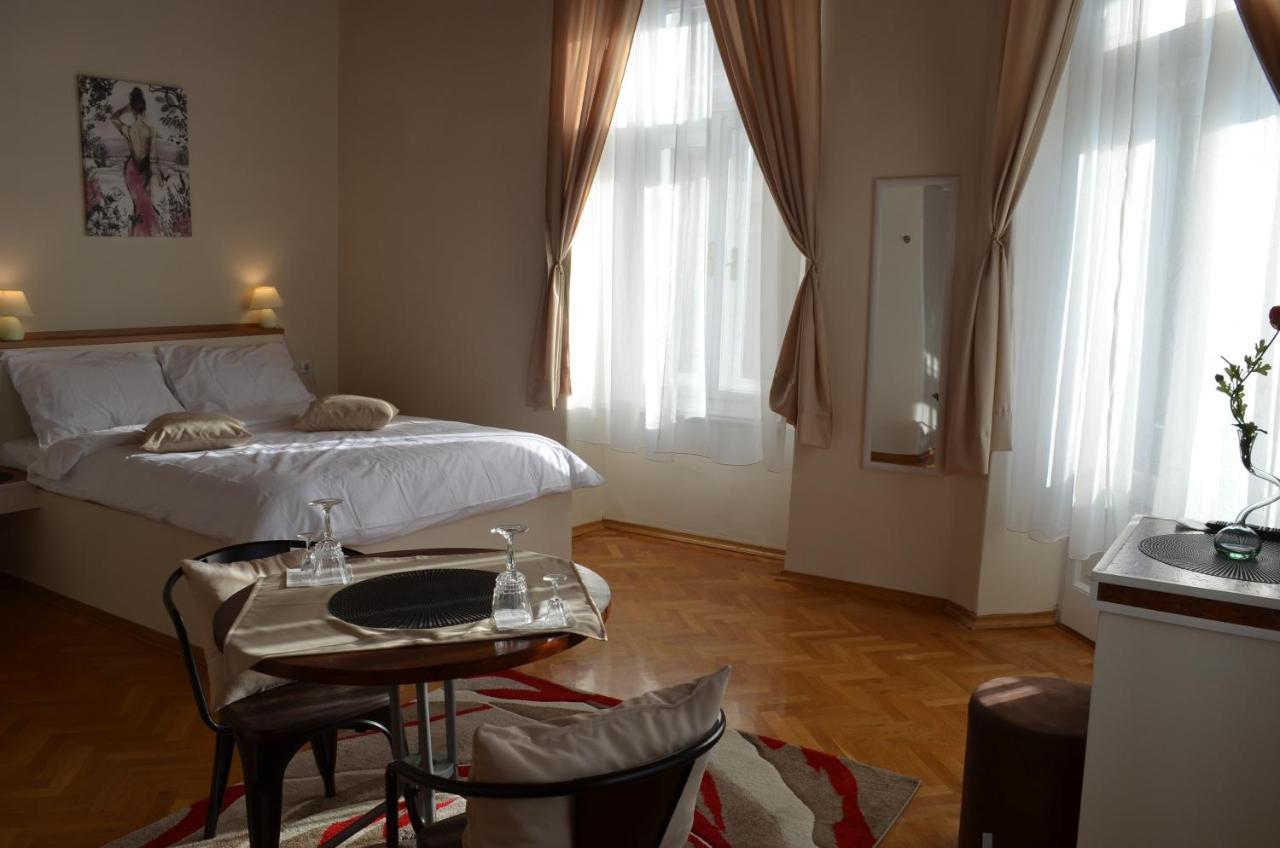 Rooms & Apartments Infinity Rijeka Exterior photo