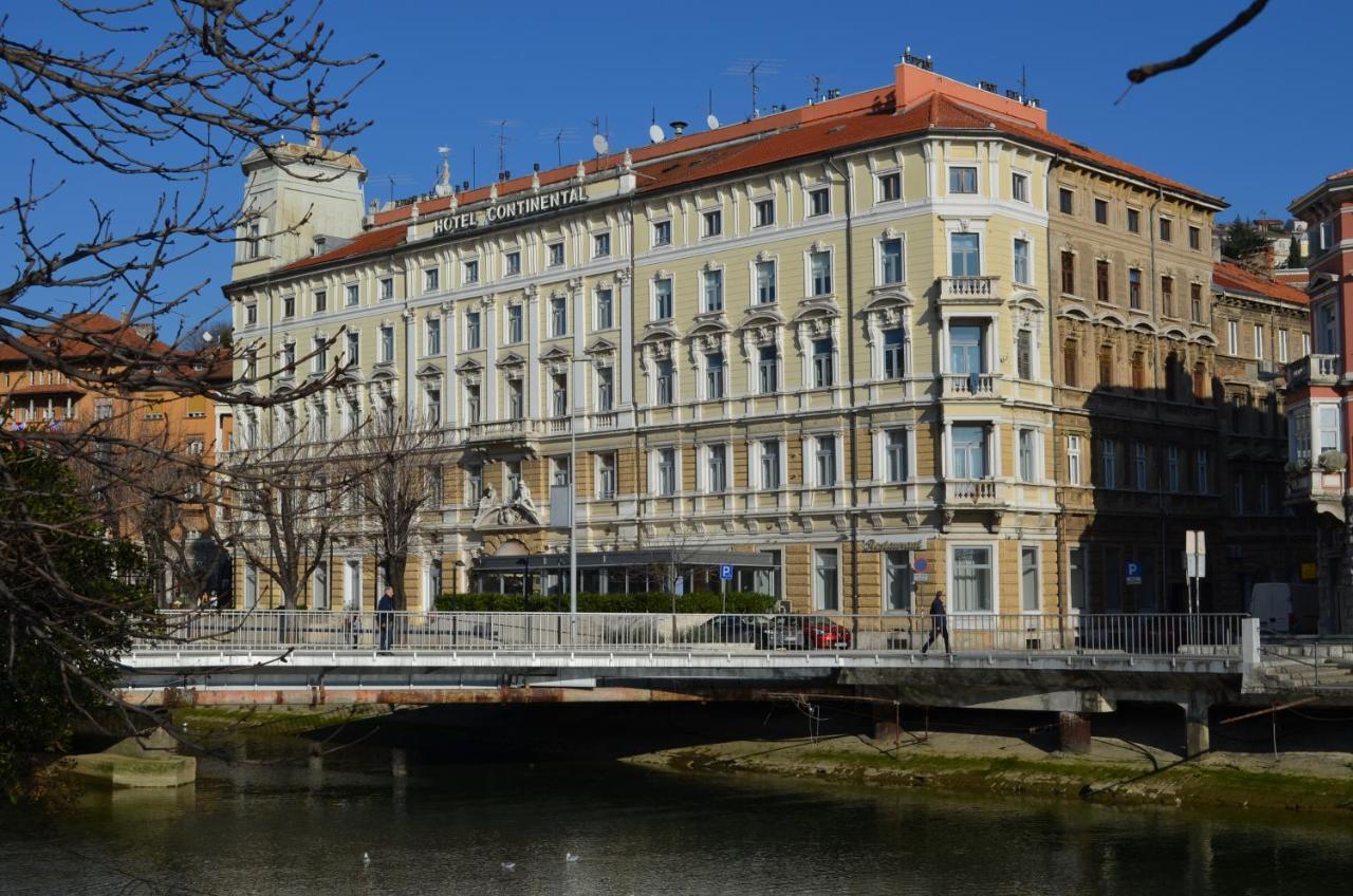 Rooms & Apartments Infinity Rijeka Exterior photo