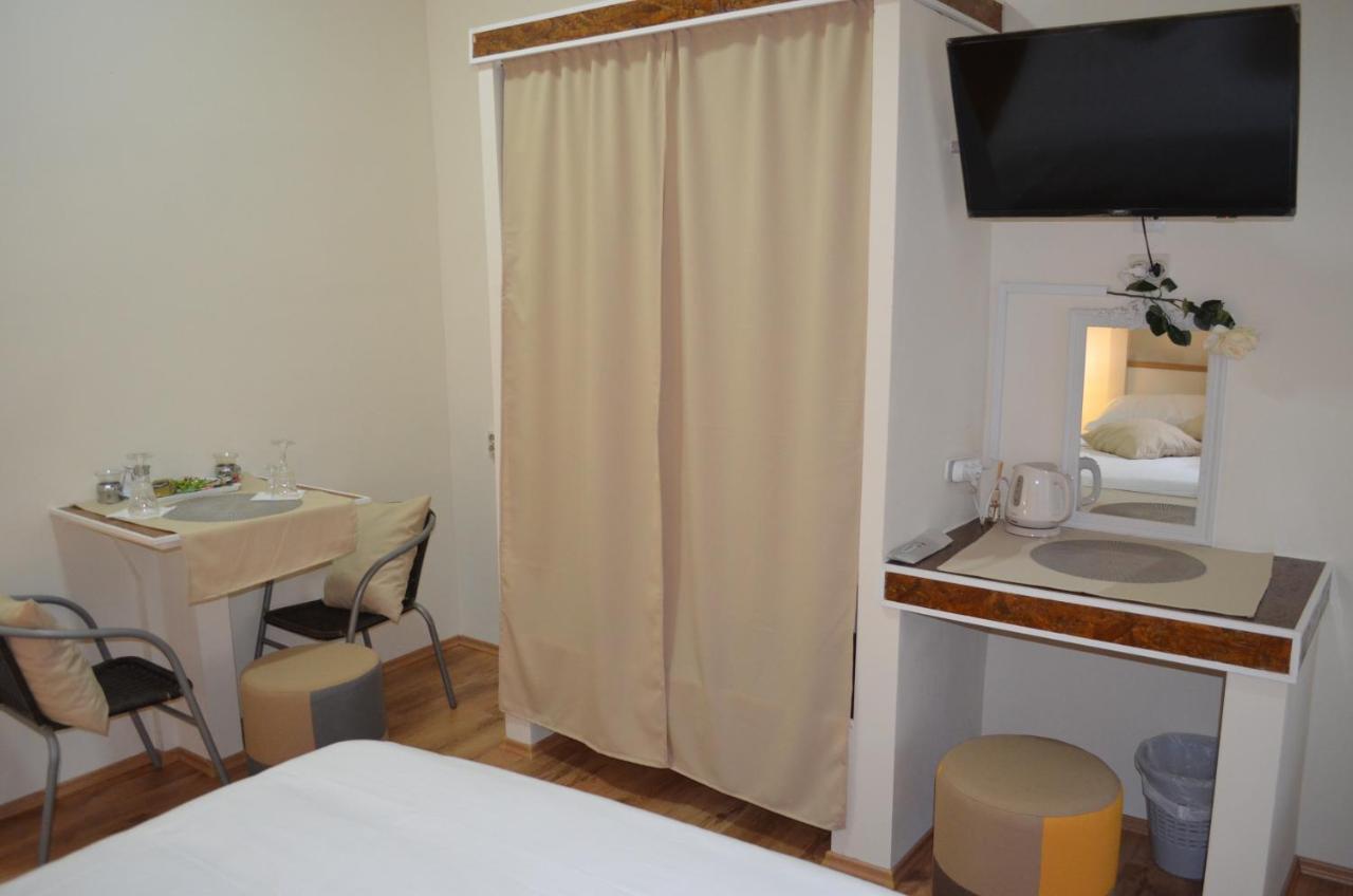 Rooms & Apartments Infinity Rijeka Exterior photo